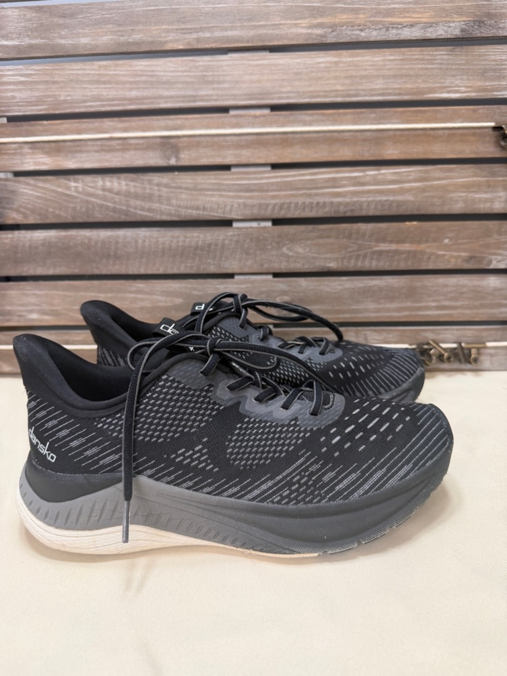 Dansko Peony Sneaker - Black Mesh size 36 shoes walking